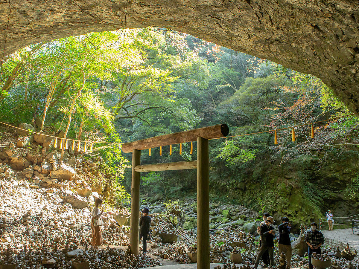 Amano-iwato Shrine and Amano Yasugawara_1