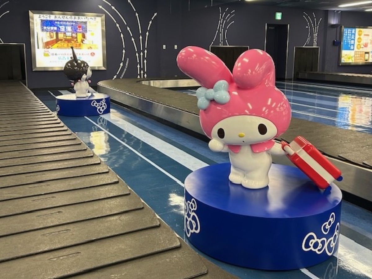 OITA HELLO KITTY AIRPORT_3