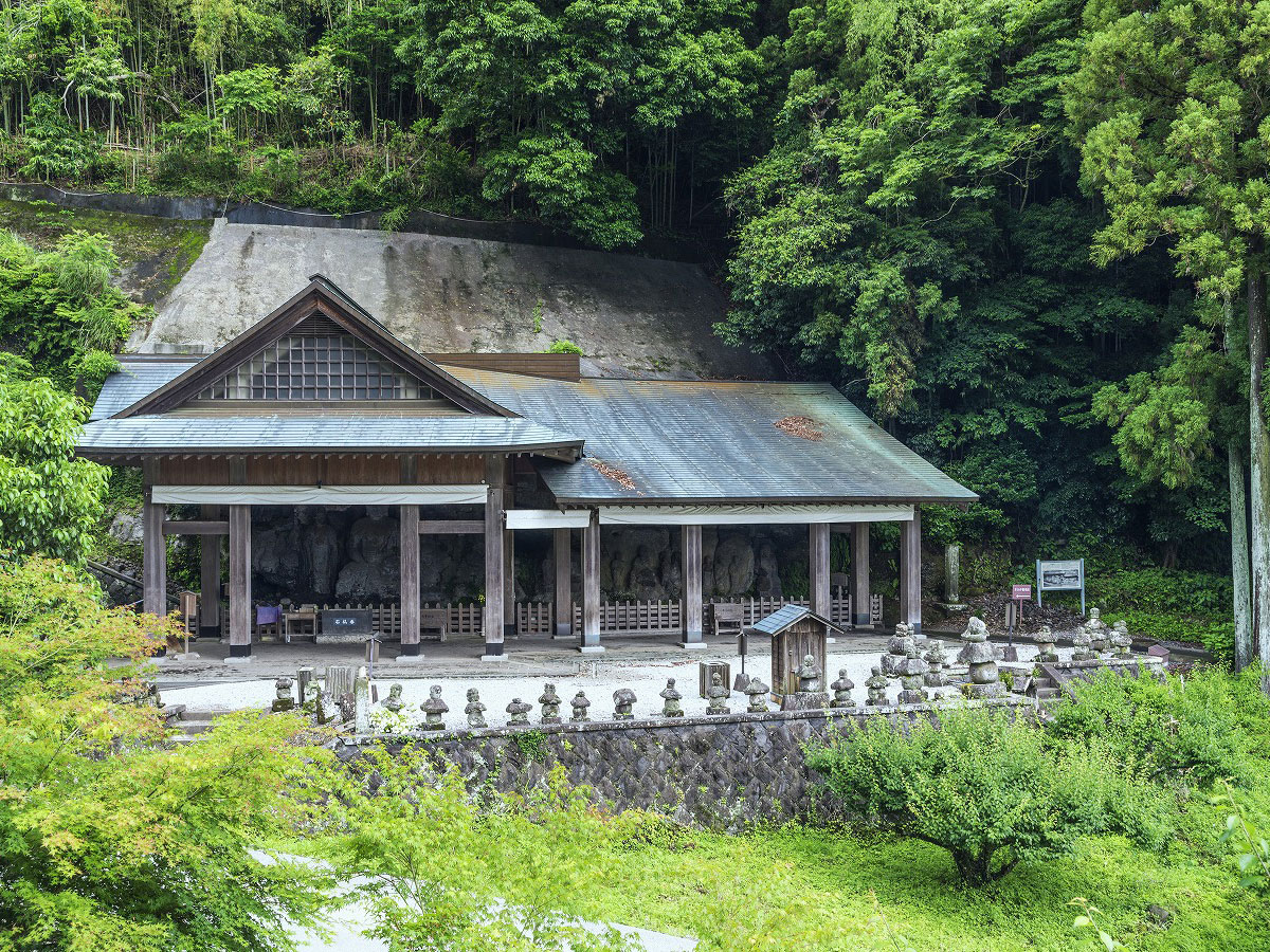 Usuki Stone Buddhas_4
