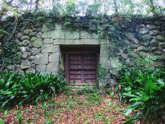 The Former Goto Lord’s Residence and Garden and Shinjigaike Pond_4
