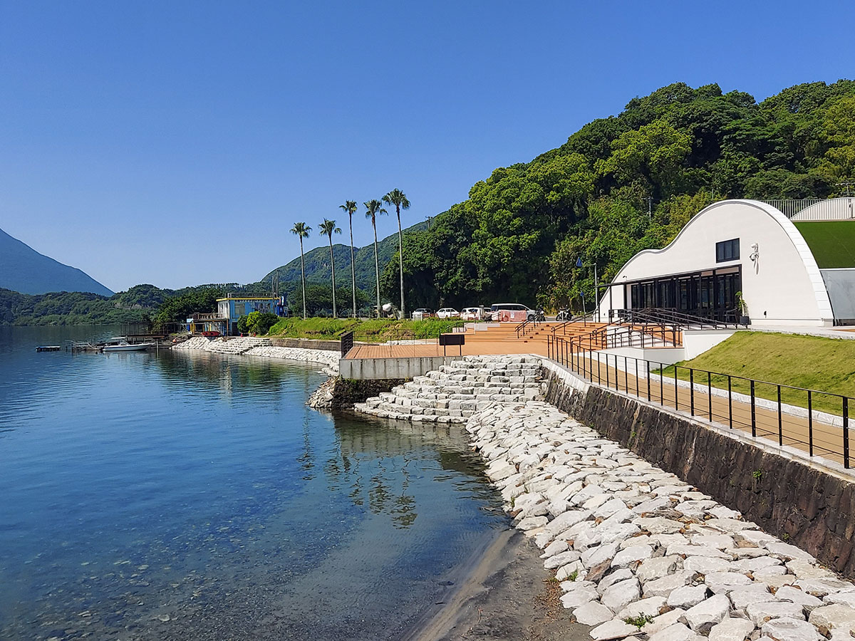 Lake Ikeda_3