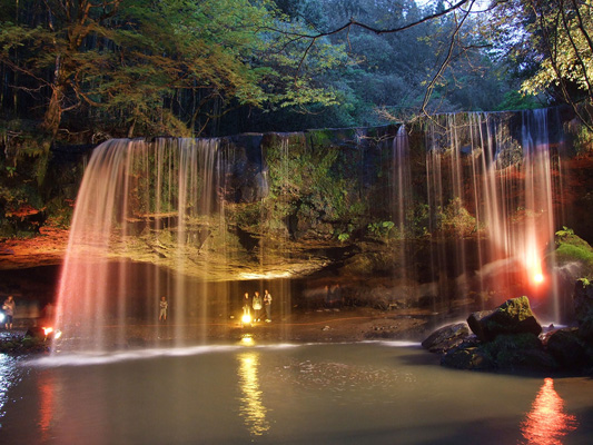 Nabegataki falls_2